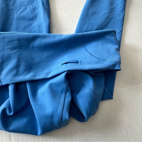 Lululemon 23” Wunder Train Leggings - Picture 5 of 11